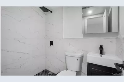 4135 Murdock Avenue, Bronx, NY 10466 - Photo 22