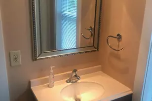 18 Wiltwyck Ave, Kingston, NY 12401 - Photo 8