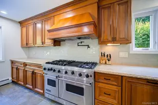 237 Mineral Springs Rd, Highland Mills, NY 10930 - Photo 14