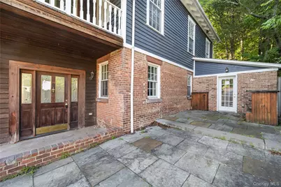 697 S Mountain Road, New City, NY 10956 - Photo 24