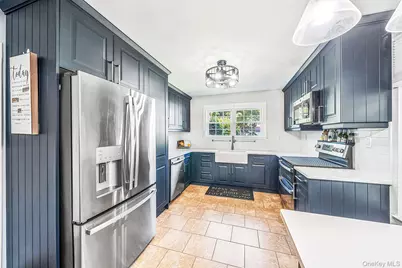4 Balmoral Court, Middle Island, NY 11953 - Photo 4