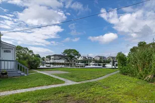 46 Riverdale Ave, Massapequa, NY 11758 - Photo 22