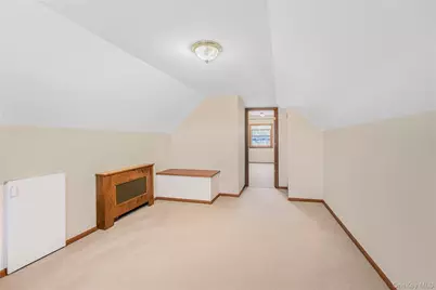 949 Mile Square Road, Yonkers, NY 10704 - Photo 12