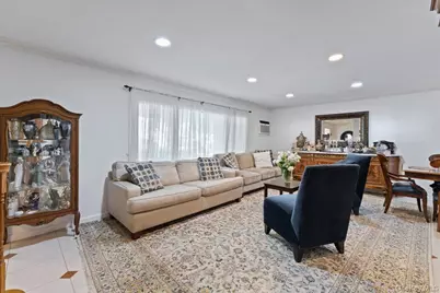 25 Bentley Road, Great Neck, NY 11023 - Photo 6