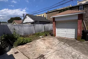 31-27 84th St, East Elmhurst, NY 11370 - Photo 4