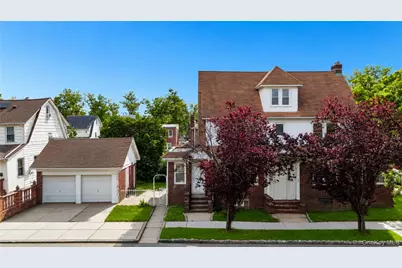 104-04 202nd Street, Saint Albans, NY 11412 - Photo 2