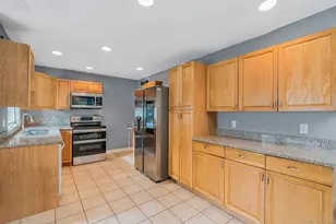 86 Creighton Ave, Ronkonkoma, NY 11779 - Photo 10