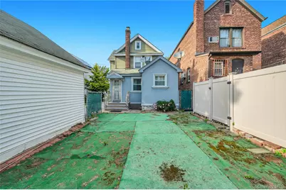 220-16 107th Avenue, Queens Village, NY 11429 - Photo 28