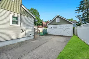 220-16 107th Ave, Queens Village, NY 11429 - Photo 26