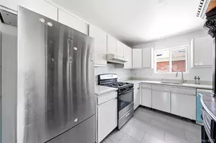 145-26 222nd St, Springfield Gardens, NY 11413 - Photo 8