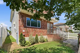 145-26 222nd St, Springfield Gardens, NY 11413 - Photo 4