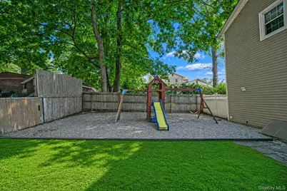 15 Jamar Lane, Ronkonkoma, NY 11779 - Photo 32
