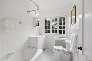 30 Seaview Ave, New Rochelle, NY 10801 - Photo 26
