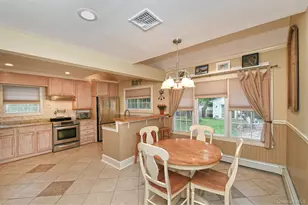 29 Boxwood Dr, Kings Park, NY 11754 - Photo 10