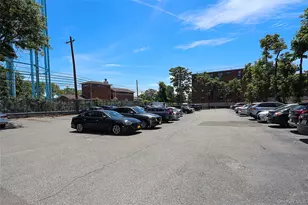 100 Lincoln Ave, Mineola, NY 11501 - Photo 26