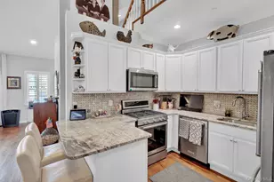 41 Spring Dr, Seaford, NY 11783 - Photo 18