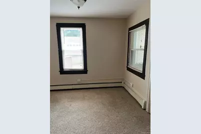 89 N Montgomery Street, Walden, NY 12586 - Photo 12