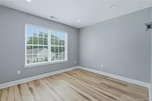 9 Emerson Ter, Highland, NY 12528 - Photo 18