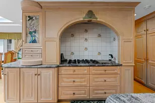 171 S Kensington Ave, Rockville Centre, NY 11570 - Photo 16