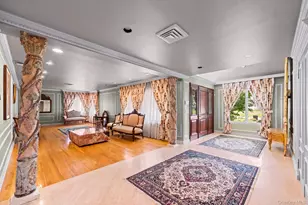 171 S Kensington Ave, Rockville Centre, NY 11570 - Photo 8