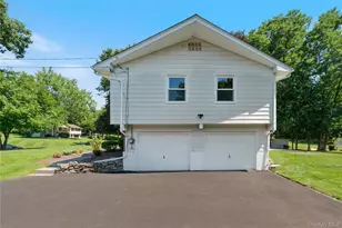 11 Alpert Dr, Wappingers Falls, NY 12590 - Photo 10