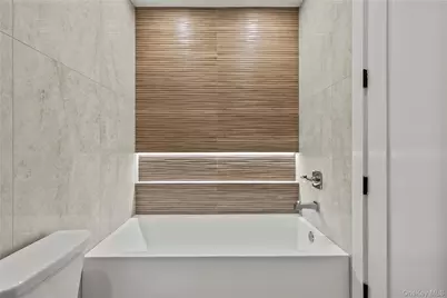 9 Lincoln Street #202, Spring Valley, NY 10977 - Photo 18