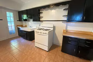 85 Overlook Pl, Newburgh, NY 12550 - Photo 8