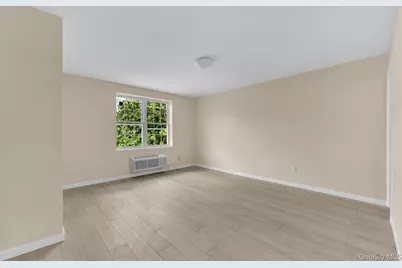 955 E 229th Street, Bronx, NY 10466 - Photo 28