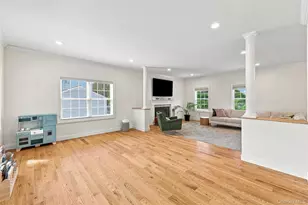 39 E Hill Rd, Cortlandt Manor, NY 10567 - Photo 6