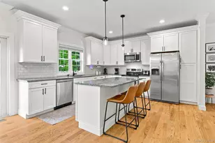 39 E Hill Rd, Cortlandt Manor, NY 10567 - Photo 16