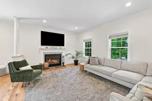 39 E Hill Rd, Cortlandt Manor, NY 10567 - Photo 8