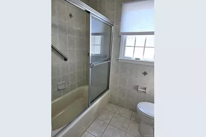 56 Linwood Road N #2nd Fl, Port Washington, NY 11050 - Photo 16