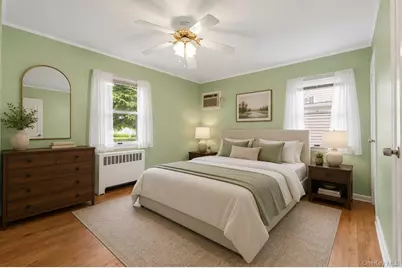 14 Po Lane, Hicksville, NY 11801 - Photo 20