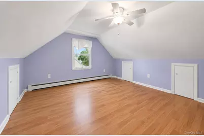 14 Po Lane, Hicksville, NY 11801 - Photo 28