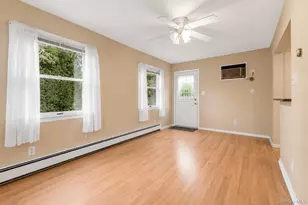14 Po Ln, Hicksville, NY 11801 - Photo 18