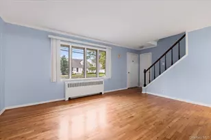 14 Po Ln, Hicksville, NY 11801 - Photo 6