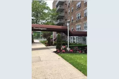 8710 149th Avenue #2H, Howard Beach, NY 11414 - Photo 6