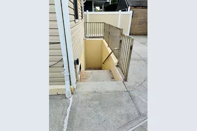 130-42 Vanwyck Exp, Ozone Park, NY 11420 - Photo 16