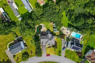 1010 Pine View, New Windsor, NY 12553 - Photo 4
