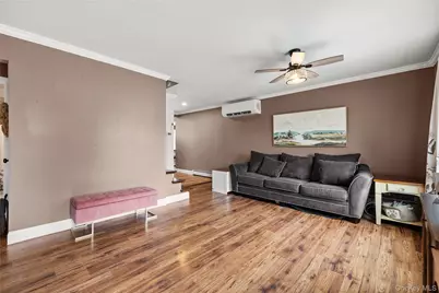 397 Buffalo Avenue, Lindenhurst, NY 11757 - Photo 8