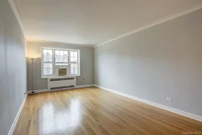 76-36 113th Street #5S, Forest Hills, NY 11375 - Photo 8