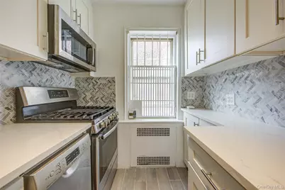 76-35 113th Street #6F, Forest Hills, NY 11375 - Photo 16