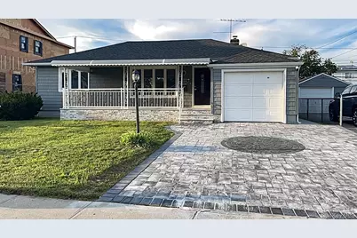 2088 Renfrew Avenue, Elmont, NY 11003 - Photo 1