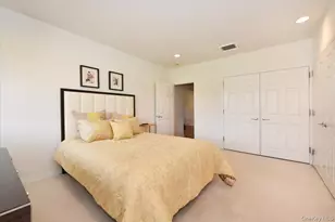 100 Harbor View Dr, Port Washington, NY 11050 - Photo 14