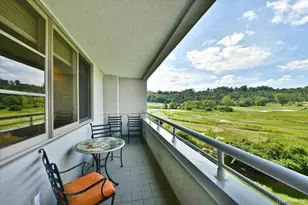 100 Harbor View Dr, Port Washington, NY 11050 - Photo 16