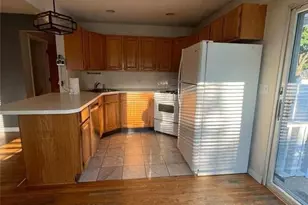 11 Ida Ave, Hicksville, NY 11801 - Photo 2