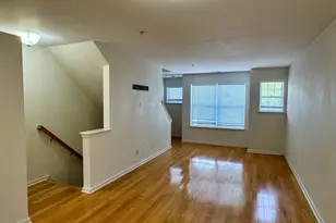 19 Putters Way, Middletown, NY 10940 - Photo 2