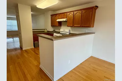 19 Putters Way #10, Middletown, NY 10940 - Photo 6