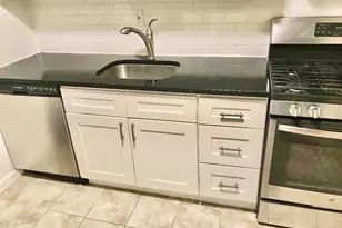 41-22 40th St, Sunnyside, NY 11104 - Photo 6