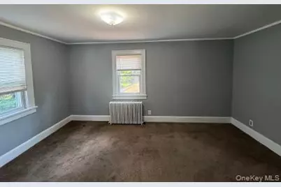 96 W 21st Street #2nd Floor, Huntington Station, NY 11746 - Photo 8